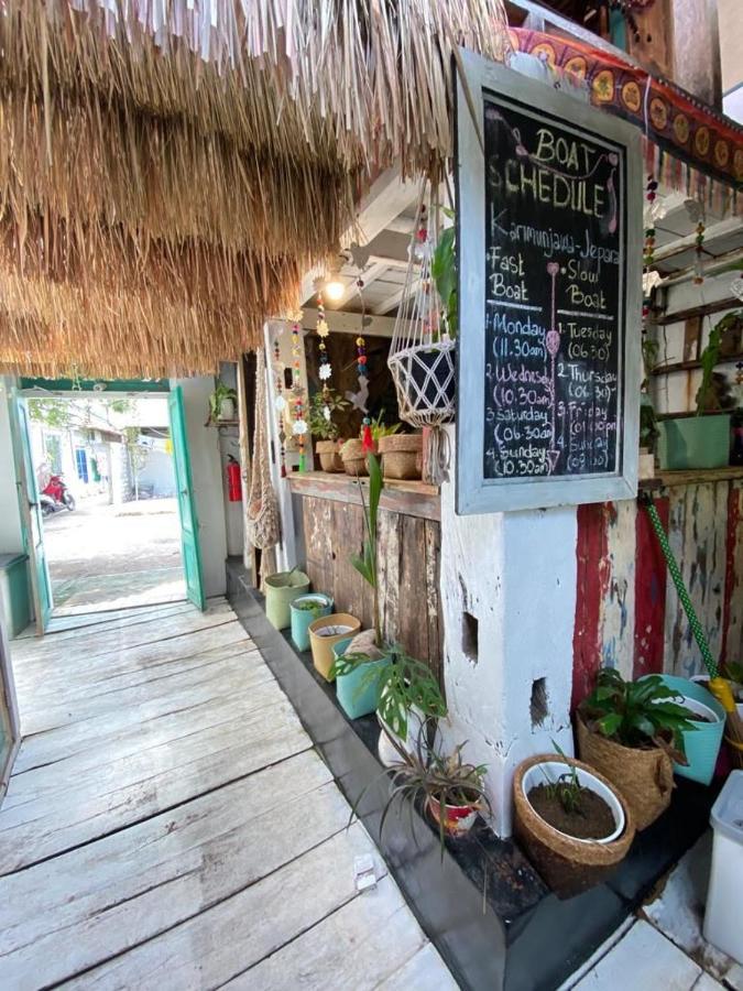 The Bodhi Tree Karimunjawa Hostel Exterior photo